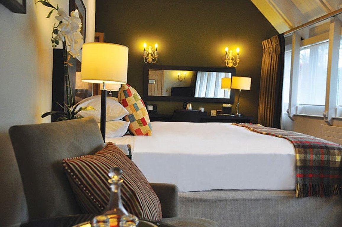 Hotel Old Swan Witney Esterno foto